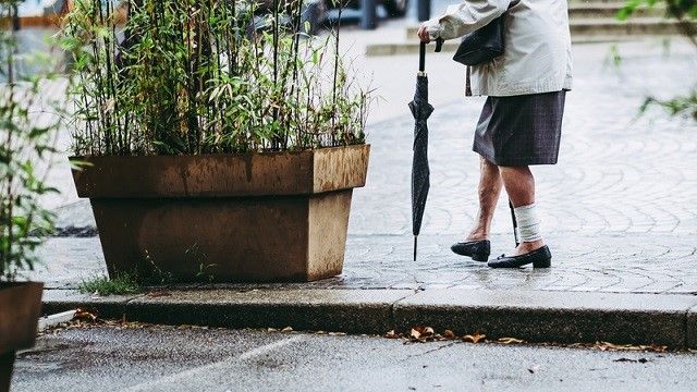 Болять кістки? До дощу. Чому зі зміною клімату стане більше метеозалежних людей Метеозалежність: чому зі зміною клімату стане більше погодозалежних людей