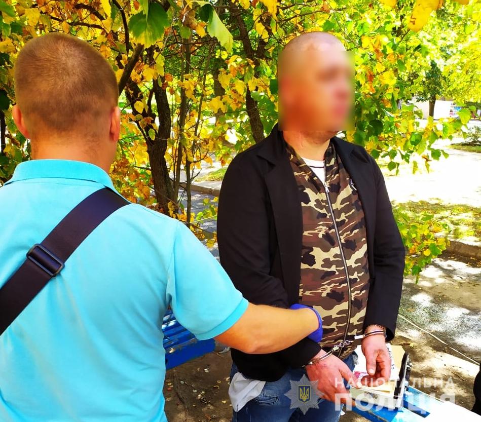 Стрельба в Белой Церкви: мужчина открыл огонь возле магазина Стрельба в Белой Церкви: мужчина открыл огонь возле магазина