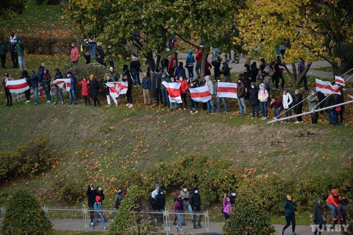 Протесты в Беларуси: в Минске проходит Партизанский марш