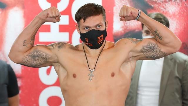 Усик — Чисора: как прошла процедура взвешивания боксеров и дуэль взглядов Александр Усик