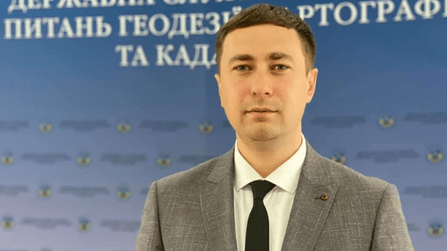 Лещенко Роман