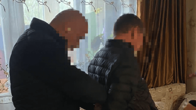 У Києві поліцейського затримали на збуті амфетаміну