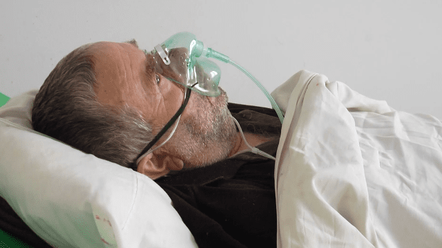 Киснева проблема в Україні – чому у лікарнях дефіцит кисню для хворих на коронавірус