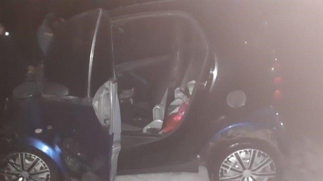 У Конотопі загорілося авто новообраного депутата, Тягнибок заявив про замах