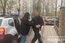 Готовились к крестинам младенца: в Одессе мужчина зарезал будущего кума В Одессе мужчина зарезал будущего кума