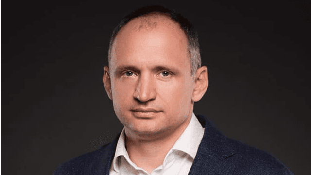 Олег Татаров