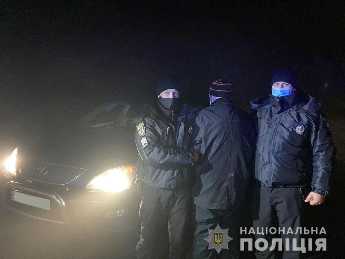 В обмен на велосипед: на Черниговщине 80-летний дедушка похитил Lexus под сельсоветом В обмен на велосипед: на Черниговщине 80-летний дедушка похитил Lexus под сельсоветом