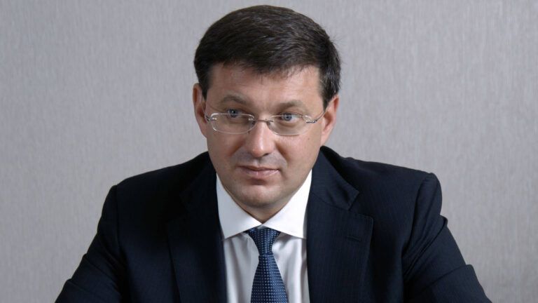 Під Києвом побили і пограбували мера Броварів