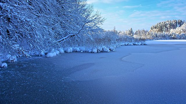 Чрезвычайное происшествие на Черкасщине — под лед провалилось три человека