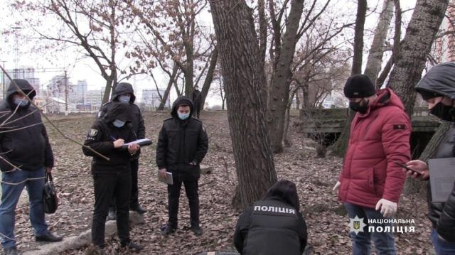 Искали 10 дней: в Киеве в реке нашли тело военного