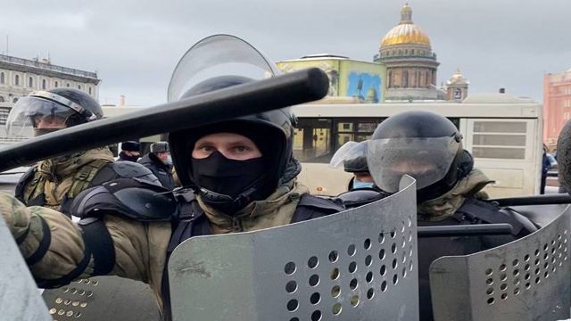 силовики на протестах в РФ