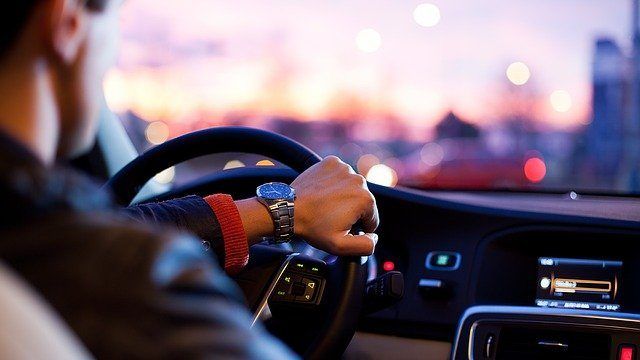 Где в Киеве разрешено передвигаться со скоростью 80 км/ч (СПИСОК УЛИЦ)