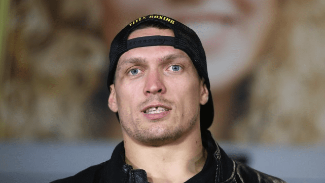 Александр Усик