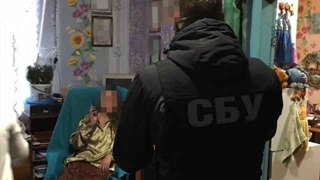 На Запорожье задержали сепаратистку, открыто агитировавшую за возрождение СССР