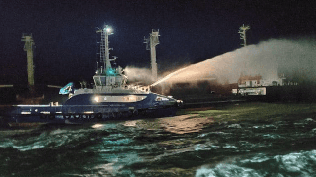 Пожежа на судні PRINCE 4 e Чорному морі біля села Рибаківка (ВІДЕО)