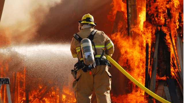 В трех регионах Украины установлен чрезвычайный уровень пожарной опасности пожежа, вогонь