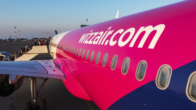 Wizz Air знову відтермінував відновлення авіаперевезень