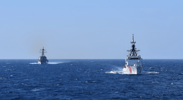 Ситуация в Черном море — США направили патрульный катер