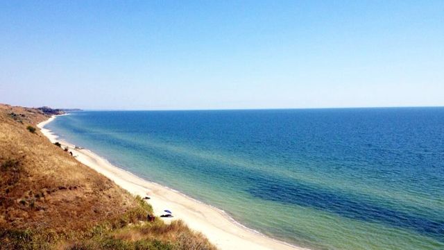 Дешевий відпочинок в Україні: 5 найкращих локацій біля моря Фото 3 Куди поїхати на море в Україні: 5 недорогих локацій Фото 3
