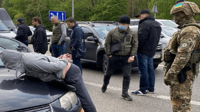 На трассе Киев-Житомир задержали членов преступной группы