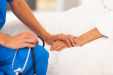 Важкохворих вчать дихати та ходити: кому в Україні потрібна постковідна реабілітація Важкохворих вчать дихати та ходити: кому в Україні потрібна постковідна реабілітація