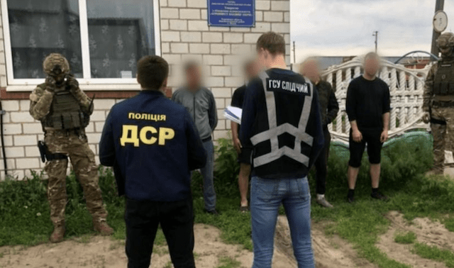 Рейдерство на 200 млн грн – на Харківщині затримали угруповання