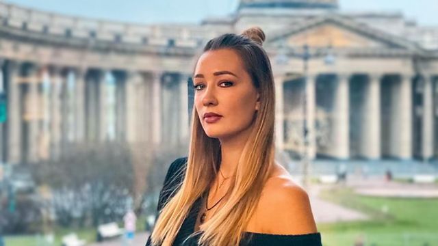 Яна Сизикова
