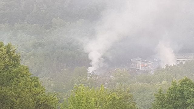 У Сербії пролунали вибухи на складах з боєприпасами – ВІДЕО