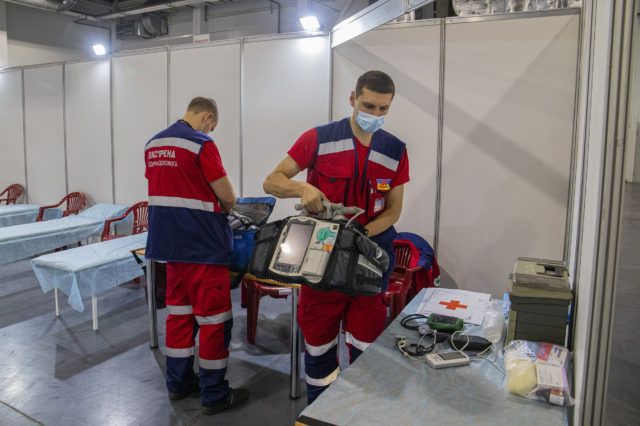 Харків і Одеса відкриють додаткові лікарні для хворих на коронавірус