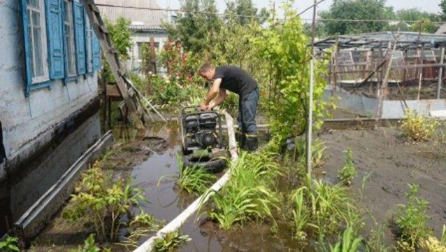 Підтоплення в Дніпрі_негода в Дніпрі_дощ у Дніпрі Підтоплення в Дніпрі_негода в Дніпрі_дощ у Дніпрі