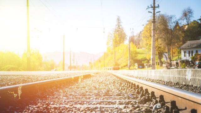 швидкісний трамвай