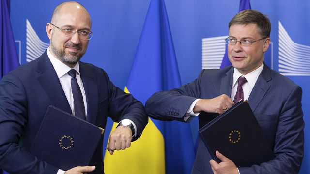 Представитель Еврокомиссии назвал условие предоставления Украине второго транша