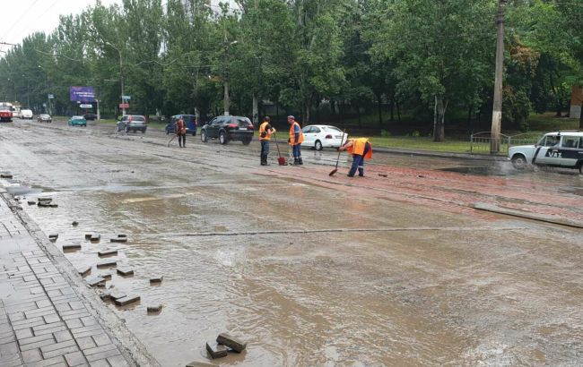 Потоп в Мариуполе: город остался без электроэнергии Фото 1 https://www.0629.com.ua/