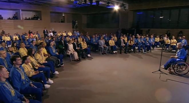 церемония Паралимпиады