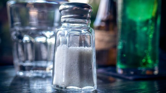 Дефицит соли в Украине: причины и последствия