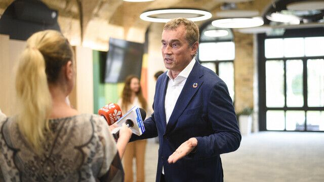 Василь Хмельницький