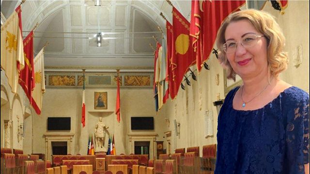 Іммігрантка з України Тетяна Тарасенко-Кузик балотується до міської ради Рима: що про неї відомо