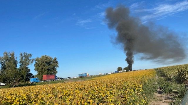 Пожежа на трасі Черкаси – Київ Пожежа на трасі Черкаси – Київ