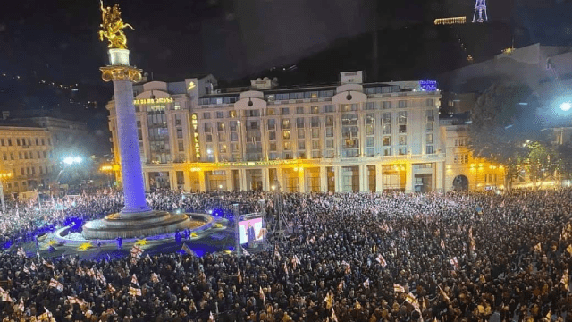 Задержание Саакашвили — в Тбилиси прошла акция поддержки (ФОТО, ВИДЕО)