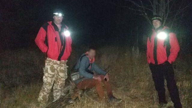 В Карпатах спасатели нашли туриста, заблудившегося в горах