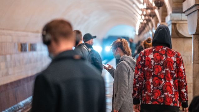 Как будет работать метро в Киеве в красной зоне — ограничения и требования