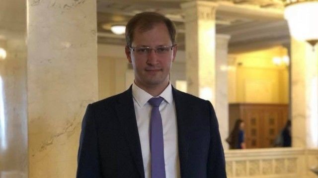 Руслан Стрілець