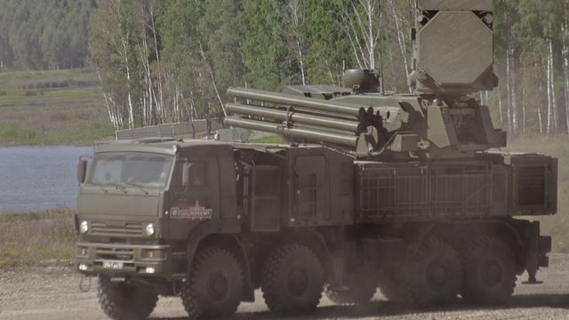 військова техніка рф