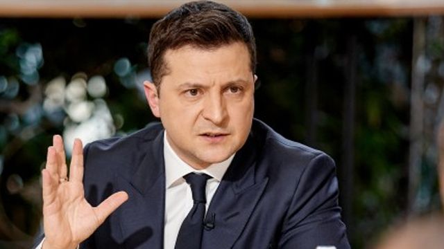Подозрение Порошенко: как комментирует ситуацию Зеленский