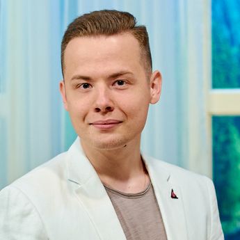 Даниил Самсонов