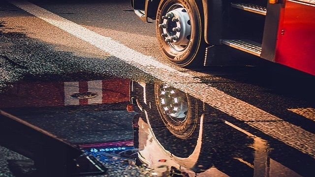 На Донеччині внаслідок вибуху тротилу загинула жінка та поранено двох чоловіків
