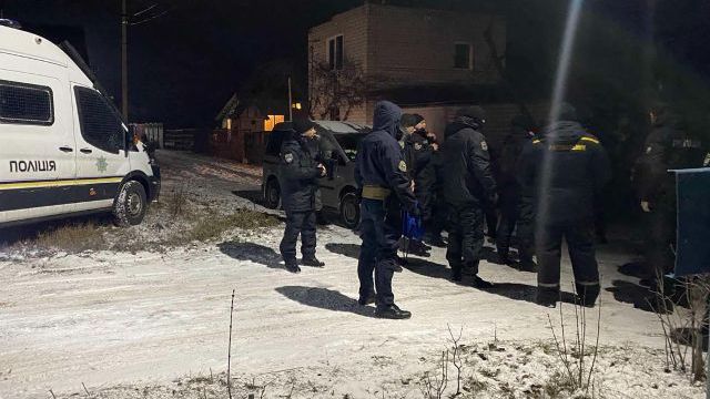 Под Полтавой в лесу исчез ребенок во время прогулки с родителями Фото 1 Под Полтавой в лесу исчез ребенок во время прогулки с родителями Фото 1