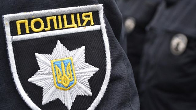 Во Львове “заминировали” школы, а в Запорожье и Бердянске – еще и ТРЦ
