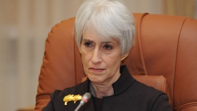 США мають достатньо озброєння, щоб надалі допомагати Україні – Шерман