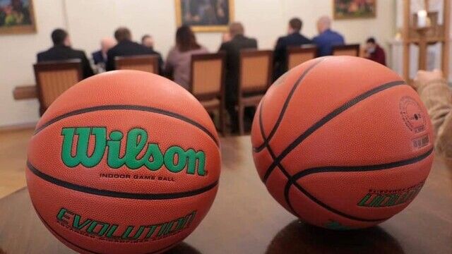 Руководители FIBA приехали во Львов обсудить ЕвроБаскет-2025, для которого начинают Большую стройку новой арены